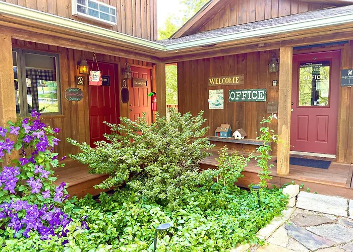 Eureka Sunset Cabins